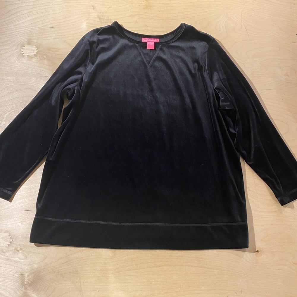 Woman Within Black Velvet Top 1X (NB)